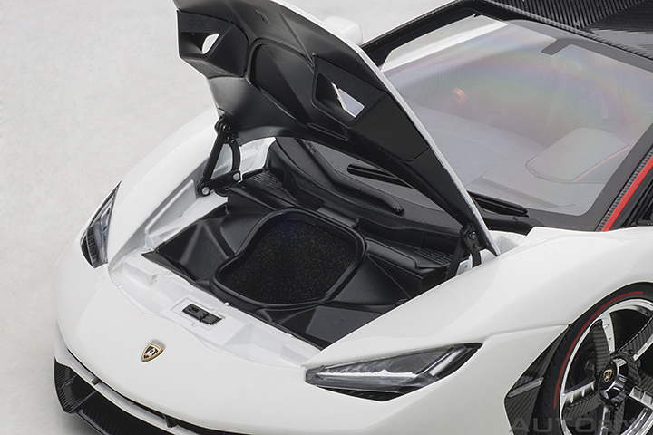 Lamborghini Centenario 1:18 AUTOart( Solid White ) -