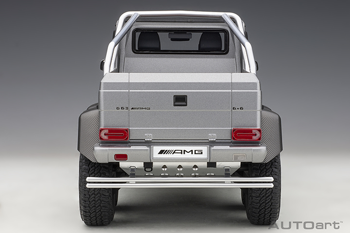 Mercedes-Benz G63 AMG 6X6 AUTOart 1:18 ( Grey ) -