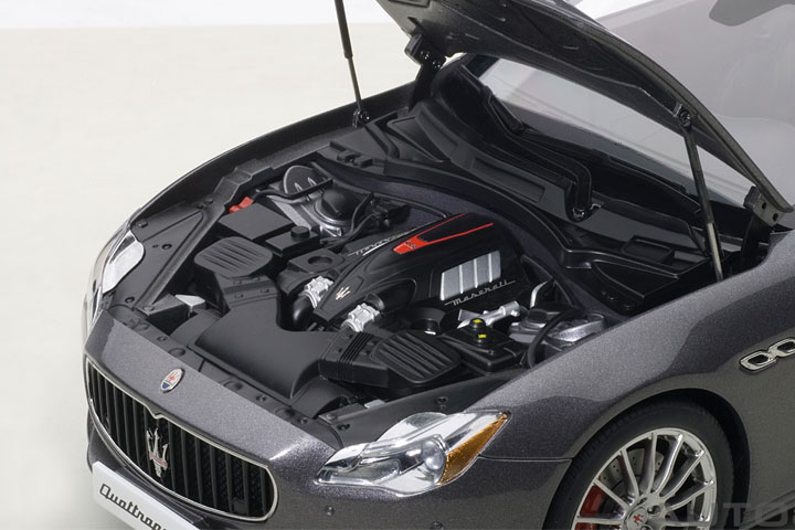 Maserati Quattroporte GTS 2015 (1)