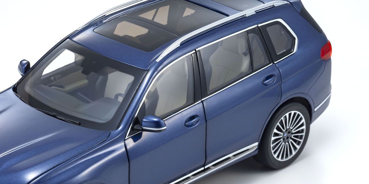 BMW X7 Kyosho (5)