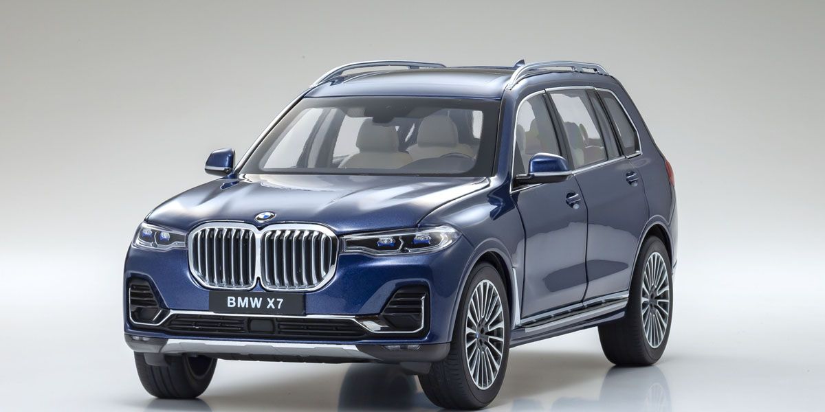 BMW X7 Kyosho (9)