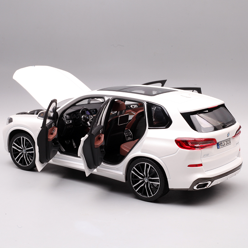 BMW X5 118 Norev (4)