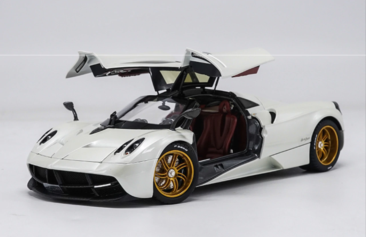 Pagani Huyara GTautos 1-18 (3)