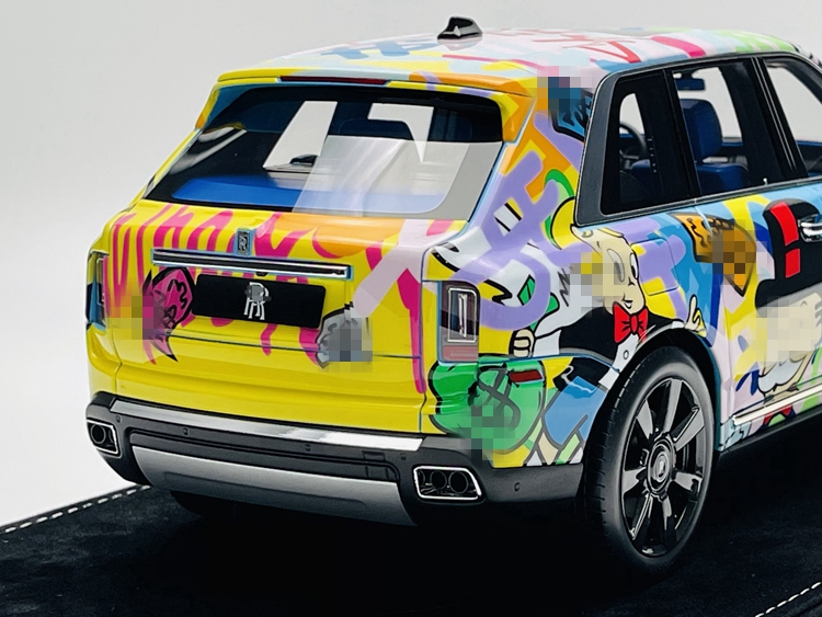 Rolls-Royce Cullinan 1-18 HH models (Resin) (8)