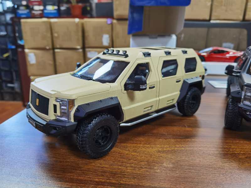 G-PATTON SUV Off-road Diecast KengFai 1-18 (1)