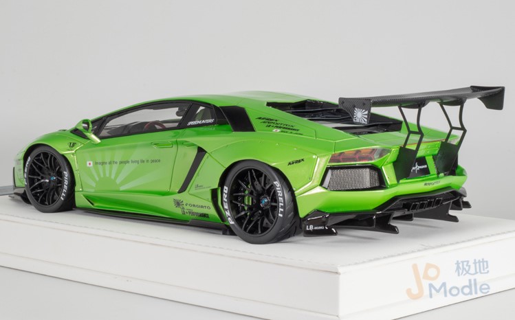 Lamborghini LP700-4 LB AVENTADOR 1-18 JUC (2)