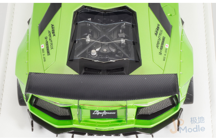 Lamborghini LP700-4 LB AVENTADOR 1-18 JUC (7)