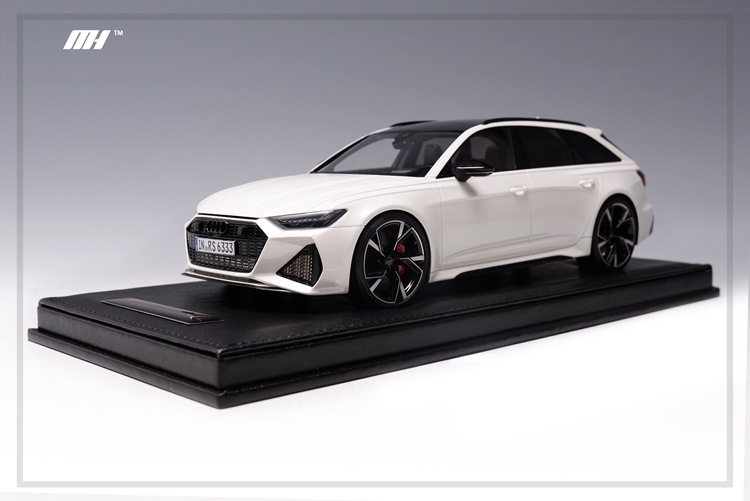 Audi RS6 C8 MotorHelix MH 1-18 (1)
