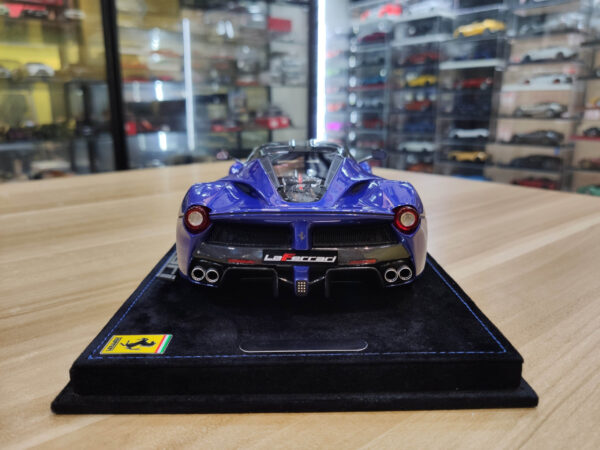 Ferrari Laferrari Rafa 1:18 BBR model ( Blue ) -