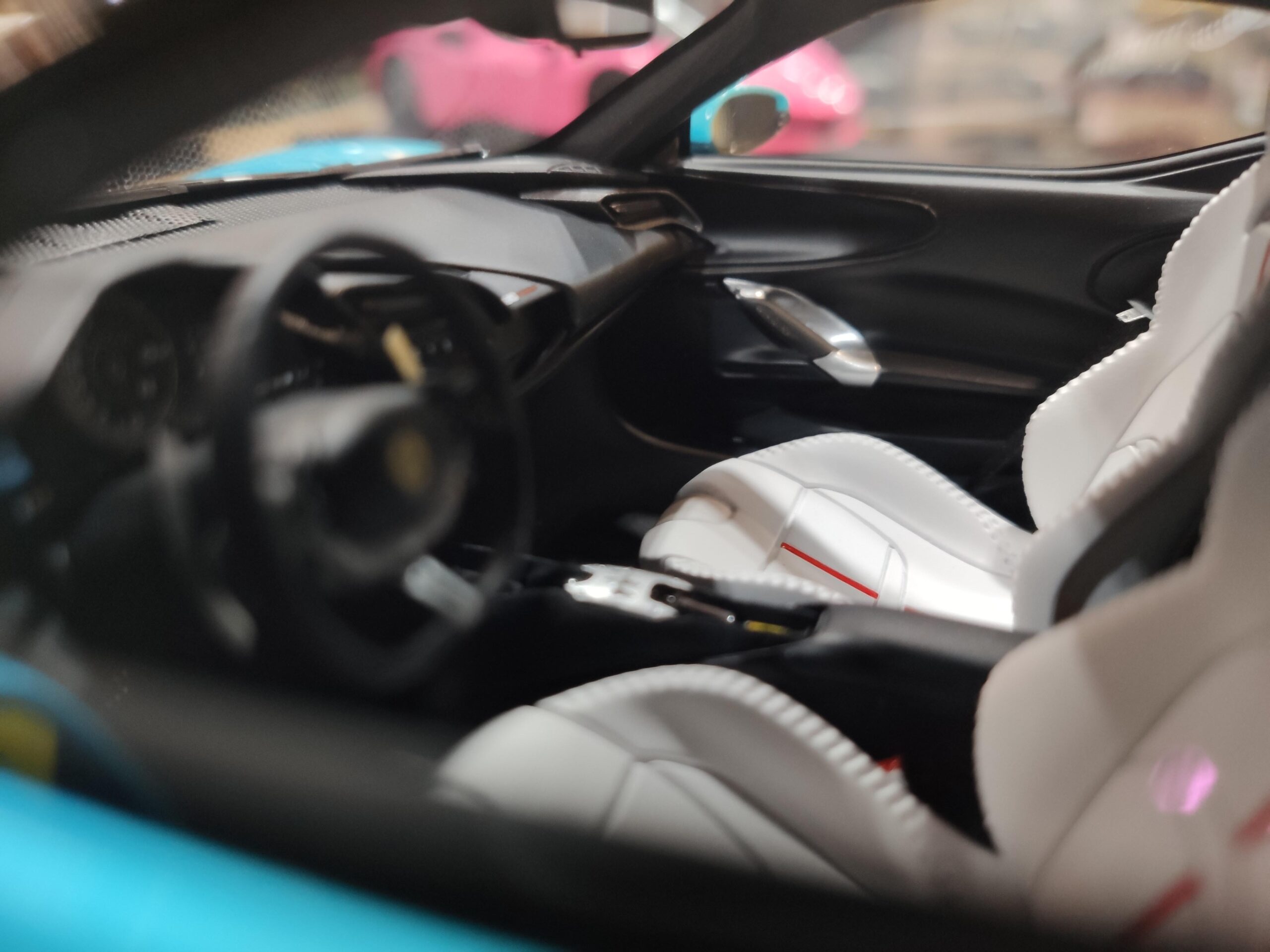 Ferrari SF90 Stradale 1-18 BBR model (2)