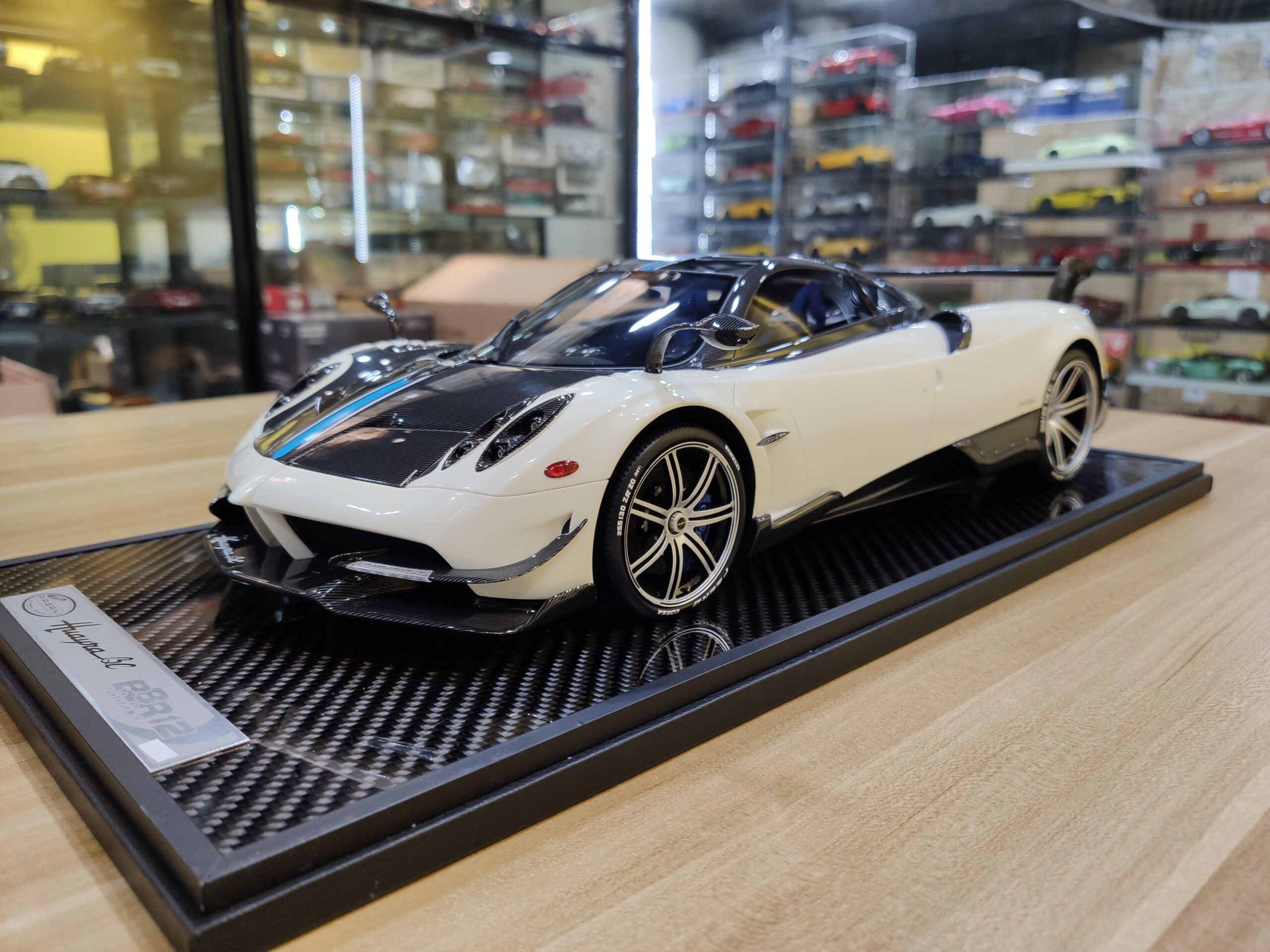 Pagani Huayra BC 1-12 BBR (1)