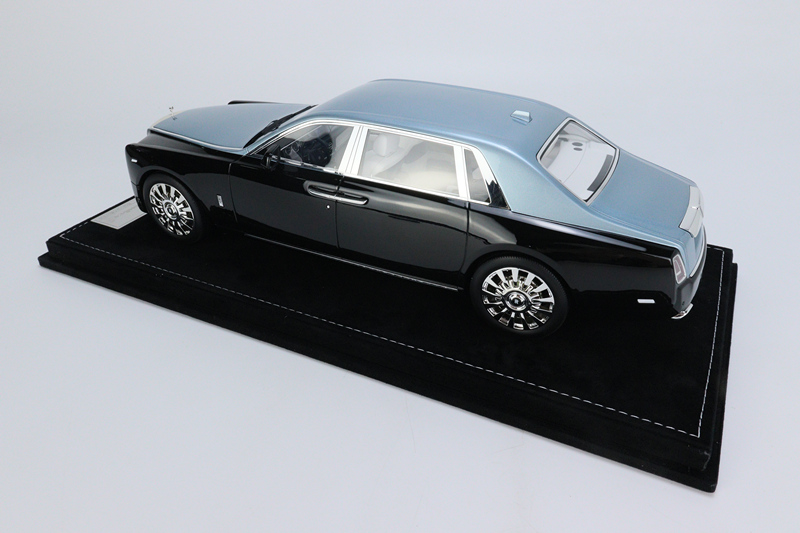 Rolls-Royce Phantom Extended Wheelbase thế hệ thứ VIII 1-18 HH Model (18)