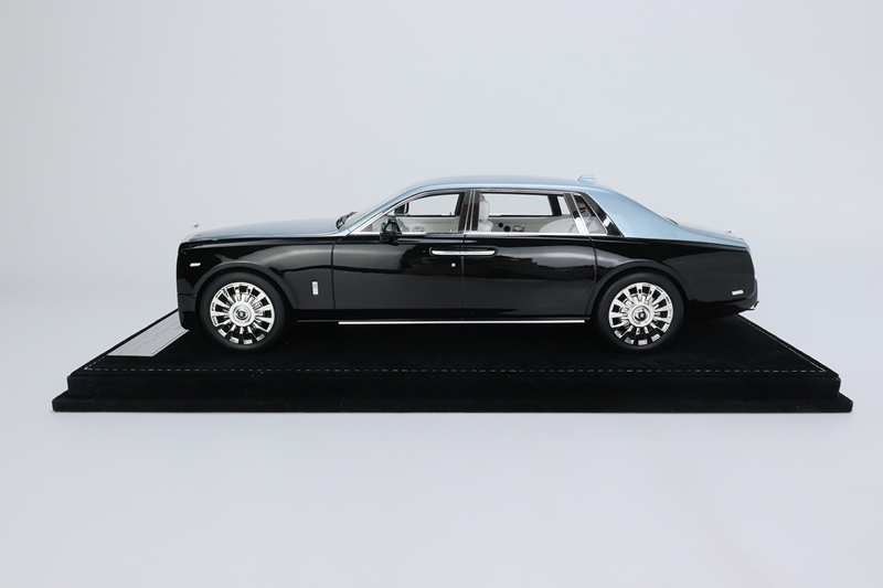 Rolls-Royce Phantom Extended Wheelbase thế hệ thứ VIII 1-18 HH Model (9)