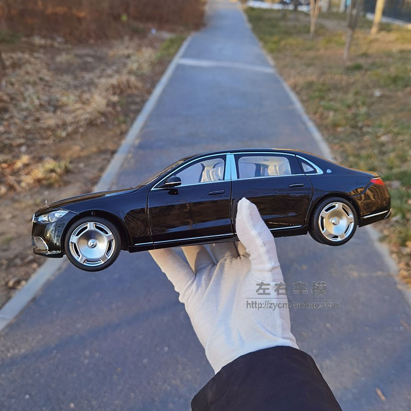 Mercedes-Benz Maybach S680 Norev 1-18 (3)