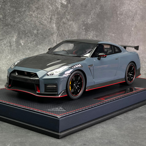 Nissan GTR R35 Nismo 1:18 Make Up ( Grey ) -