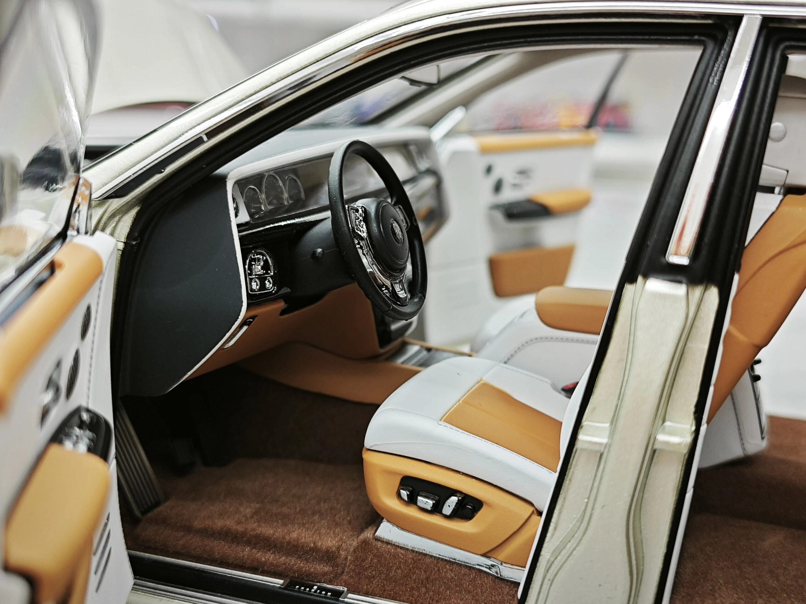 Rolls-Royce Phantom VIII 118 Kengfai (18)
